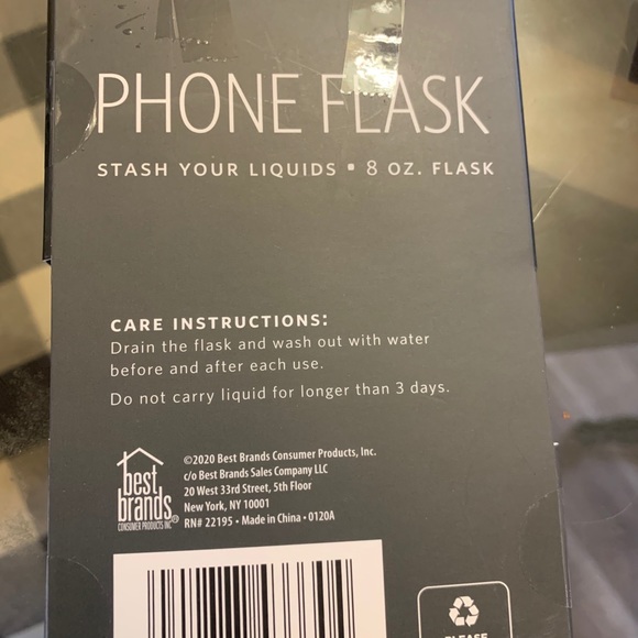 Phone flask holds 8oz - Picture 2 of 2